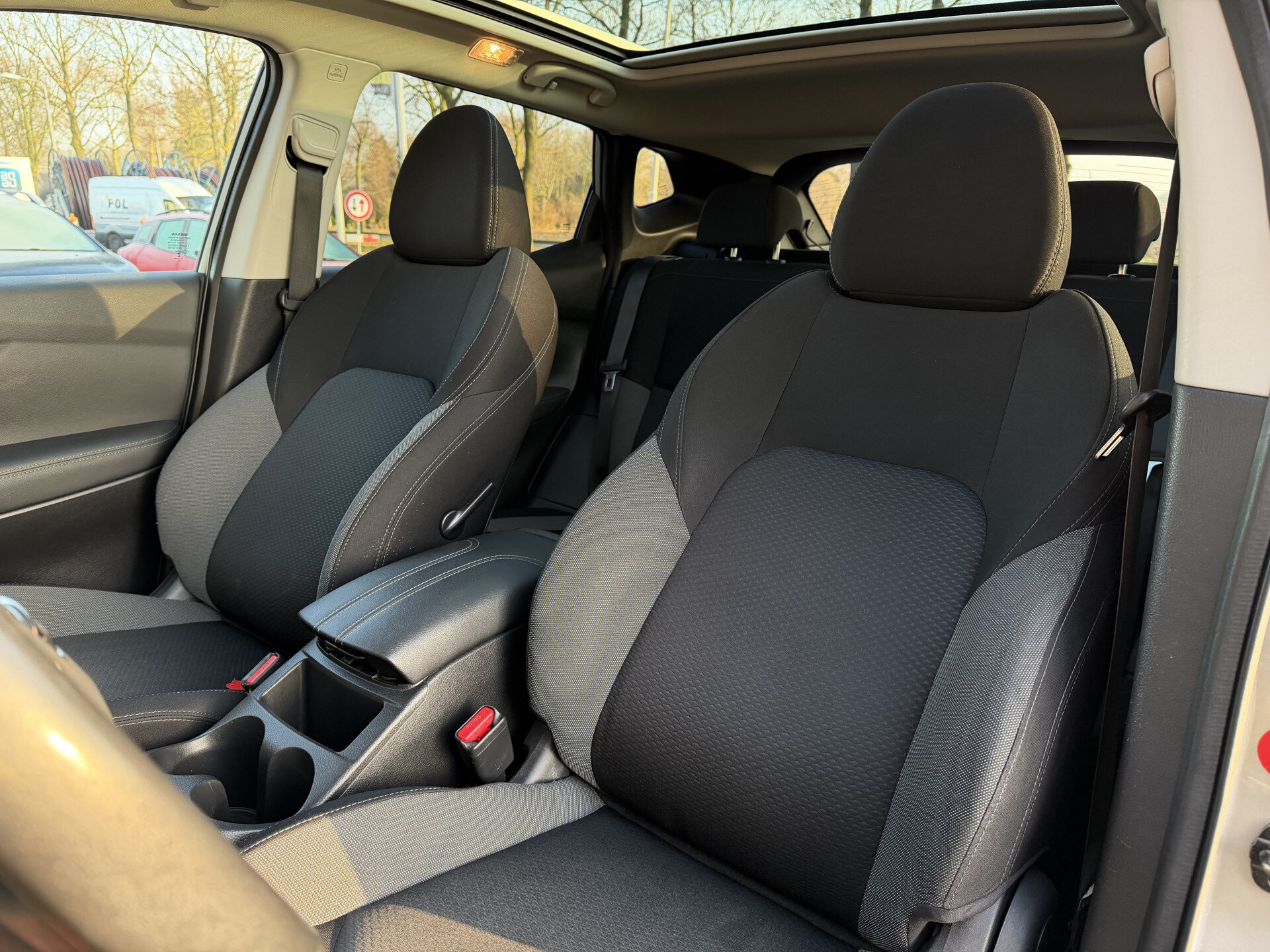 Nissan QASHQAI 1.3 DIG-T N-Connecta - Afbeelding 4