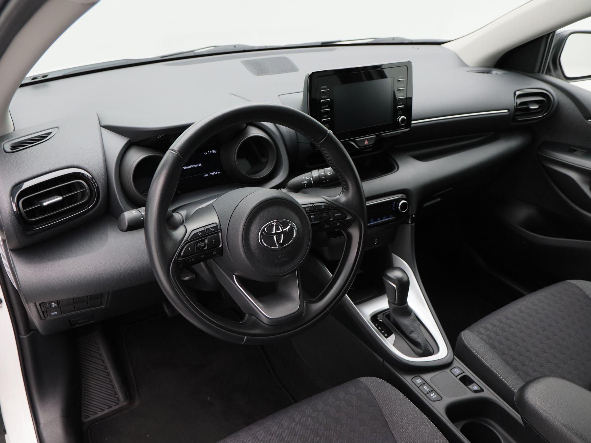 Toyota Yaris 1.5 Hybrid Dynamic 115 Pk Automaat - Afbeelding 3