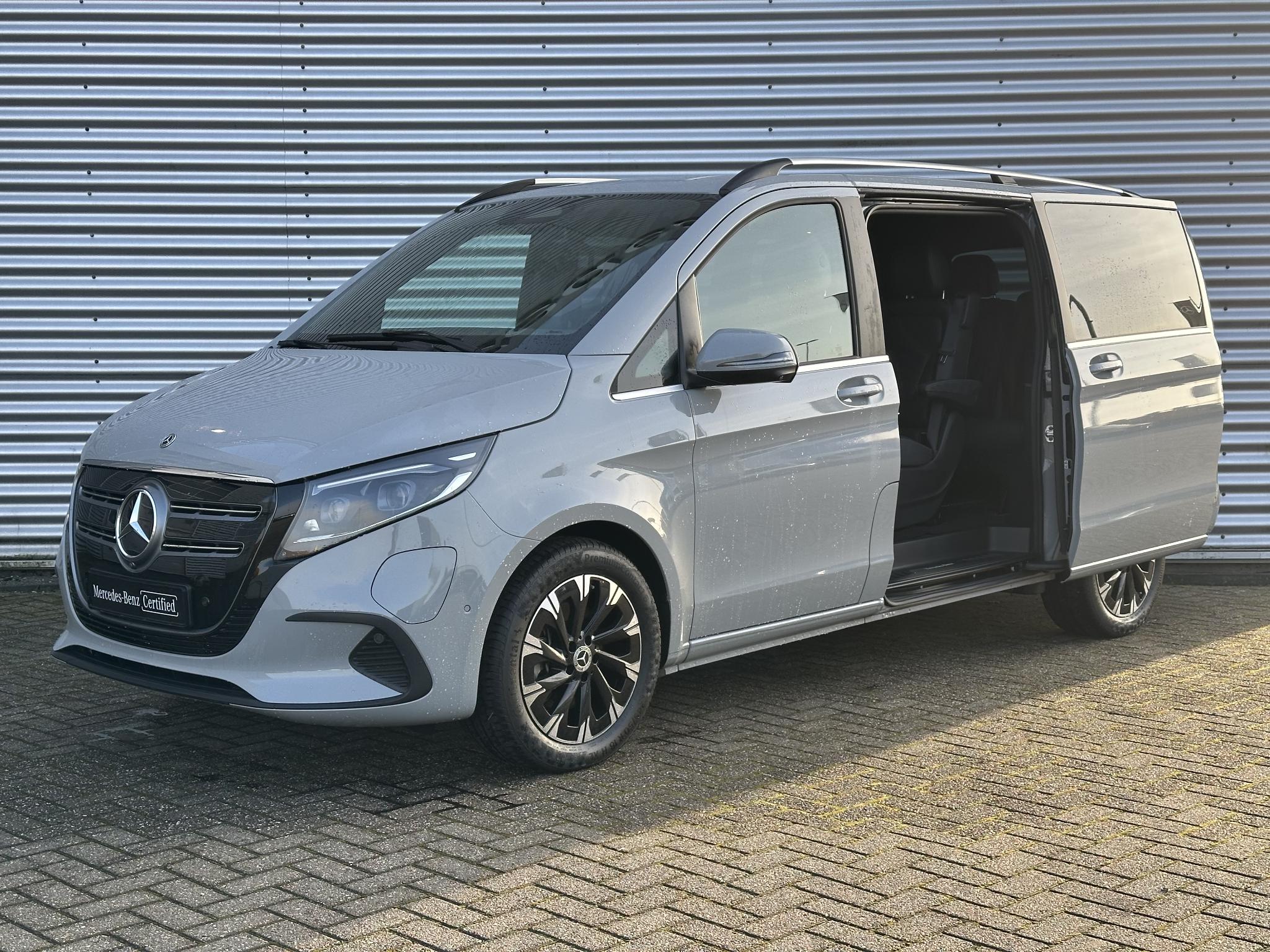 Mercedes-Benz EQV 300 L2 Avantgarde 90 kWh Veel Extra's - Afbeelding 2