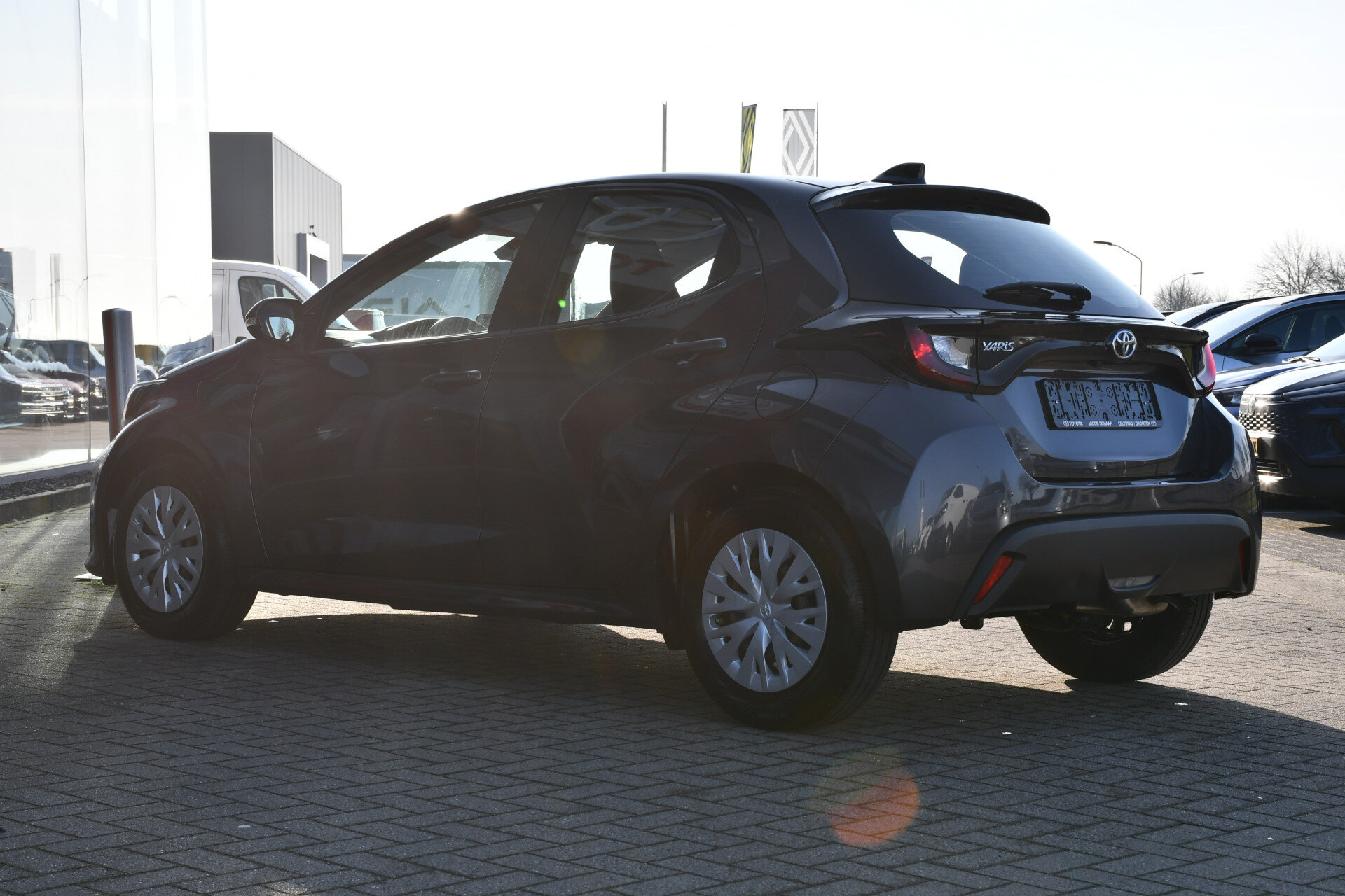 Toyota Yaris 1.5 VVT-i Active 5-deurs 126pk - Afbeelding 5