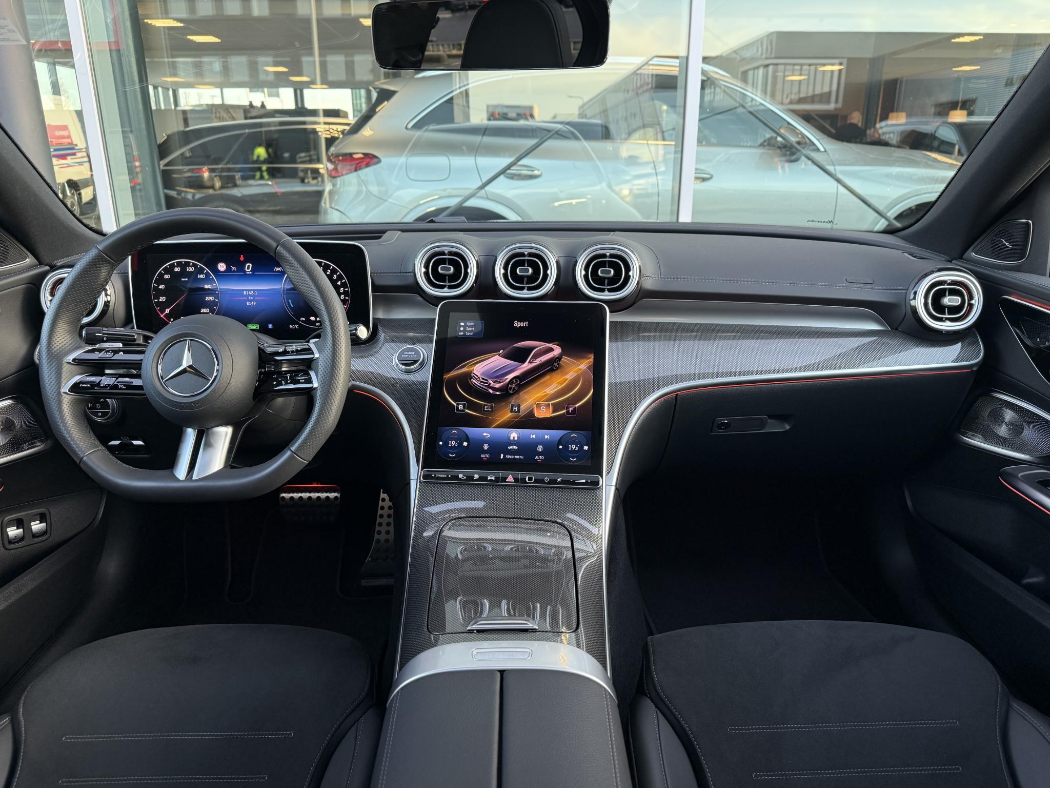 Mercedes-Benz C-Klasse Limousine 300 e star Edition AMG Line Plus - Afbeelding 3