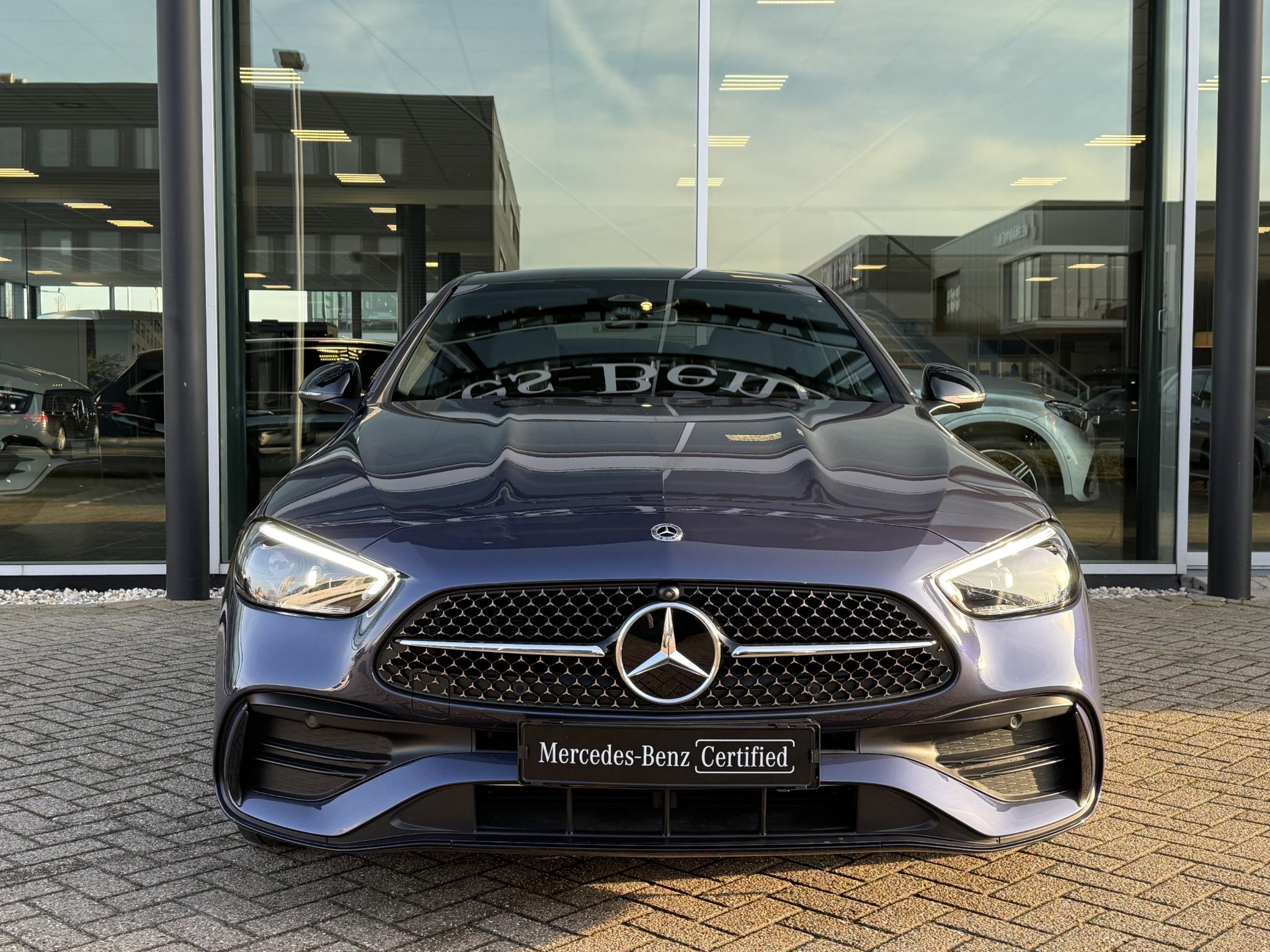 Mercedes-Benz C-Klasse Limousine 300 e star Edition AMG Line Plus - Afbeelding 4