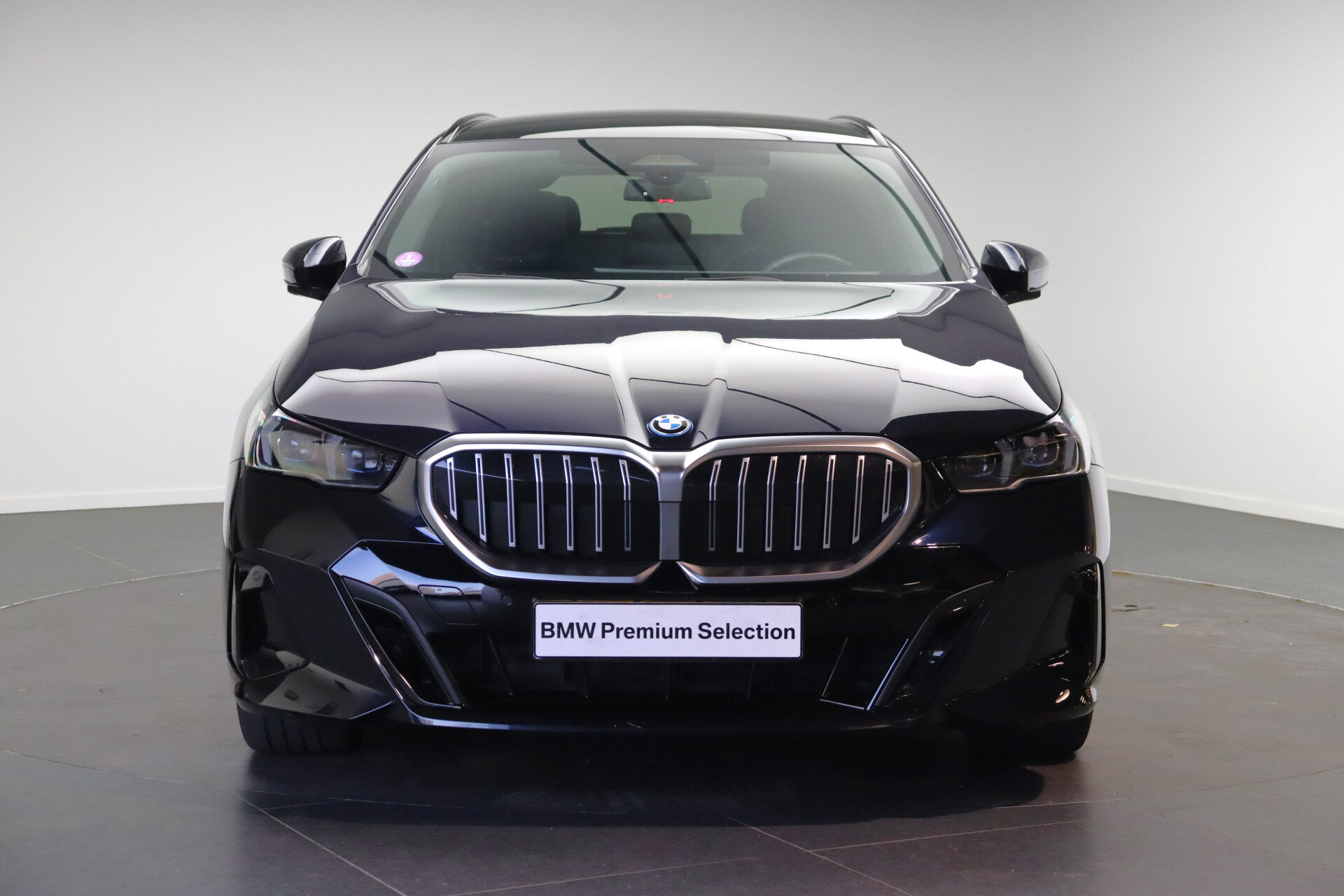 BMW 5 Serie Touring 530e M Sport Automaat - Afbeelding 5