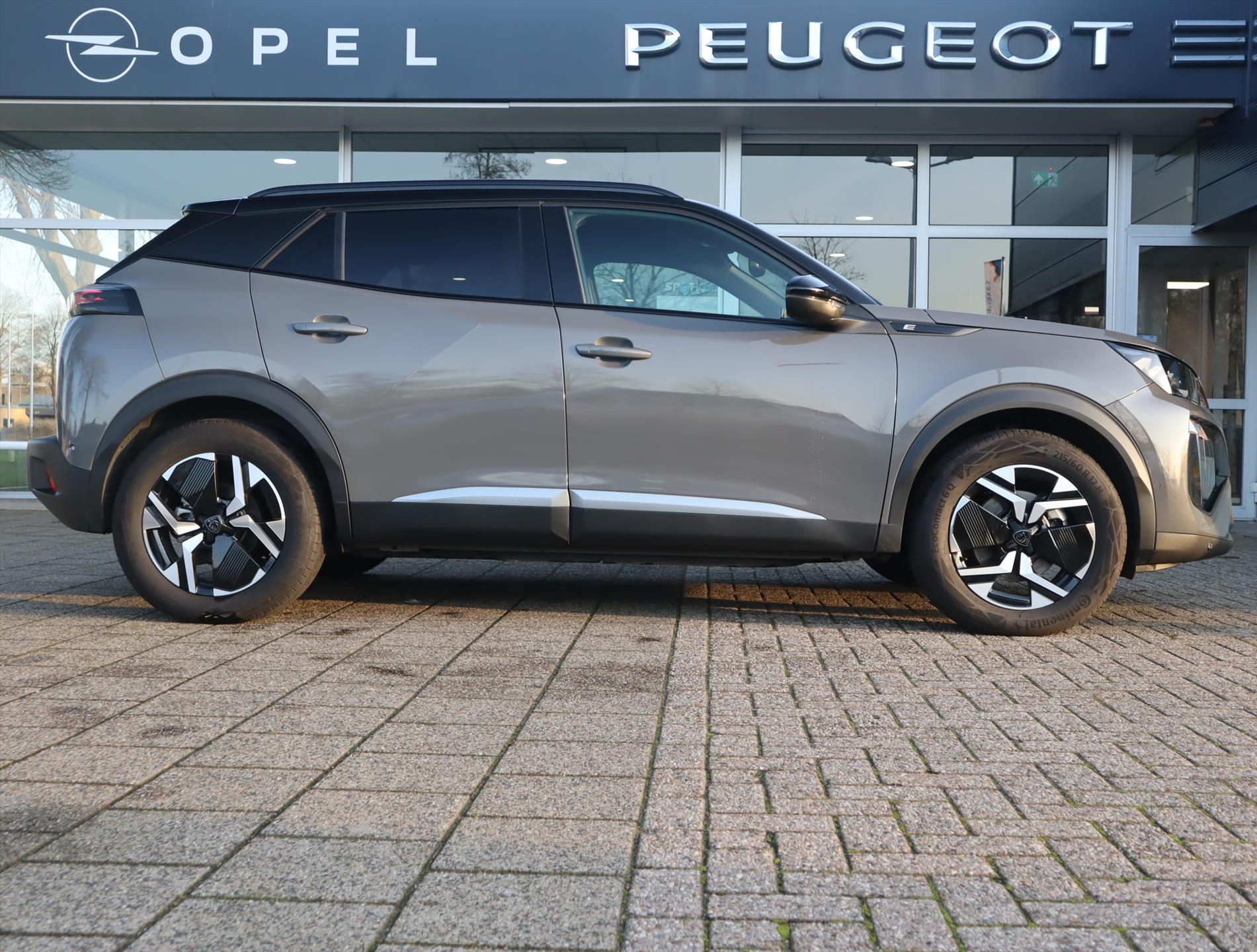 Peugeot e-2008 GT EV 51kWh 156pk, Rijklaarprijs, Navigatie 360° Camera Adpatieve cruise control - Afbeelding 3