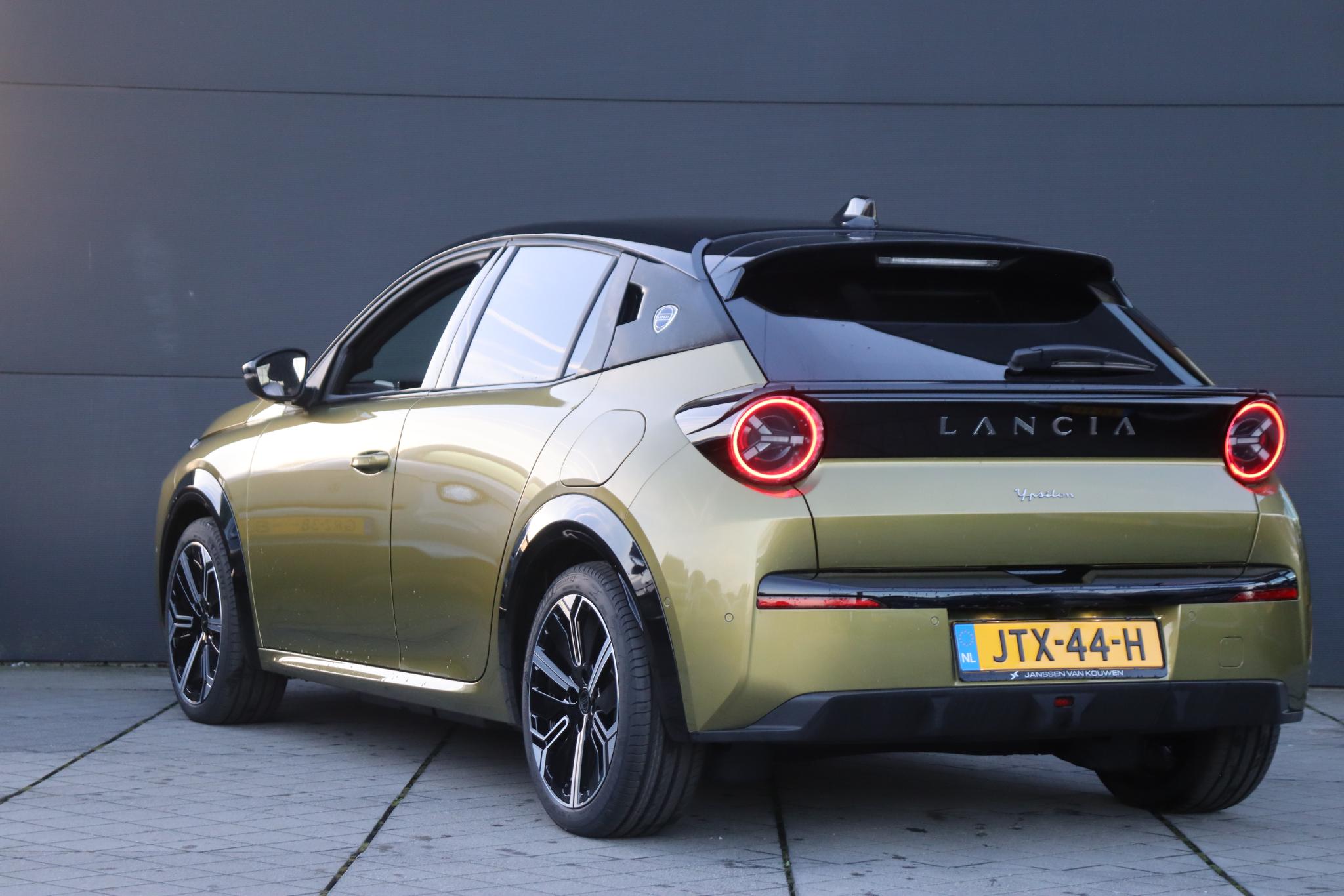 Lancia Ypsilon Edizione Limitata 51 kWh - Afbeelding 5