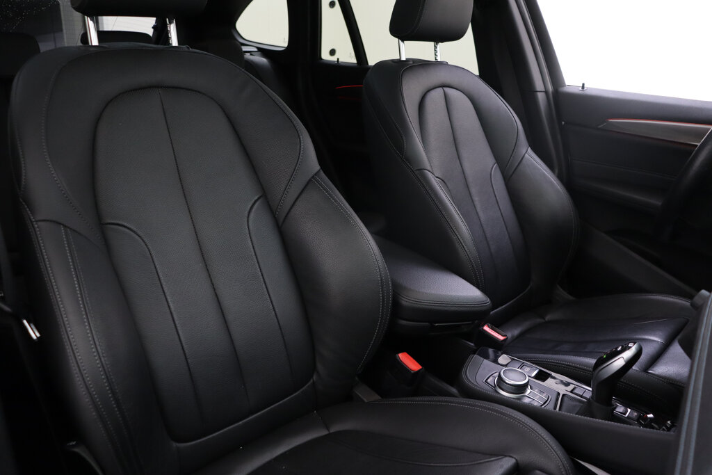 BMW X1 16