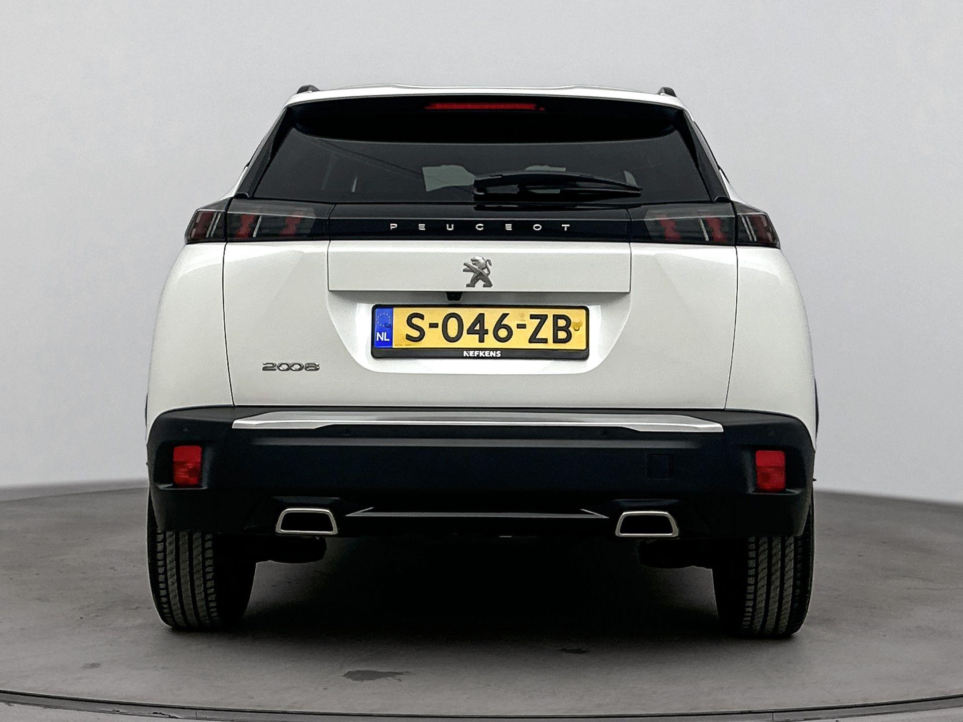 Peugeot 2008 SUV 1.2 130 pk Automaat Allure Pack - Afbeelding 4