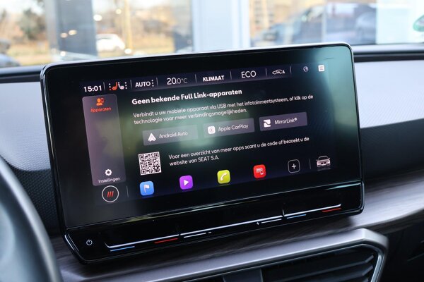 Apple Carplay/Android Auto