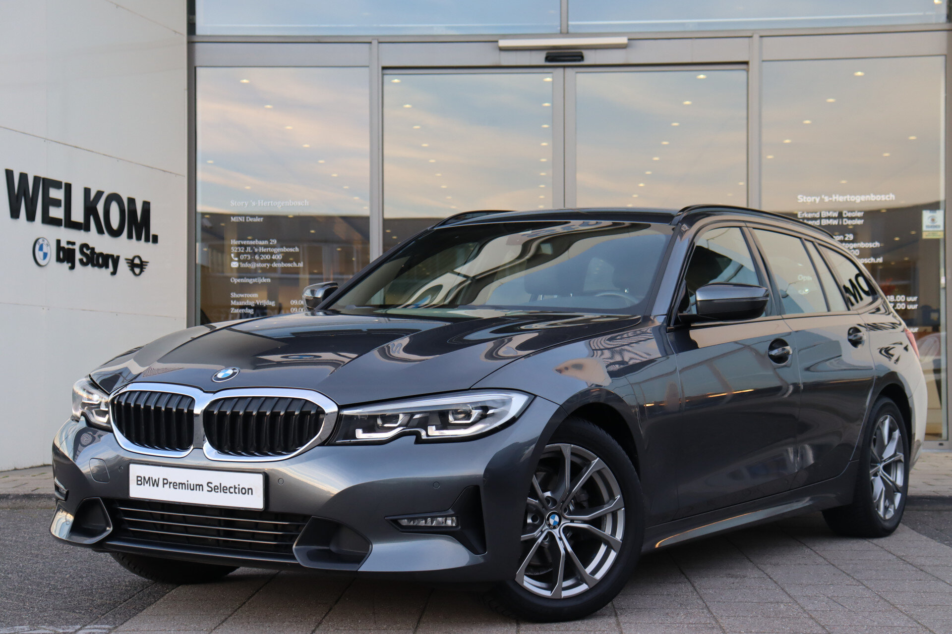 BMW 3 Serie Touring 318i Executive Sport Line Automaat