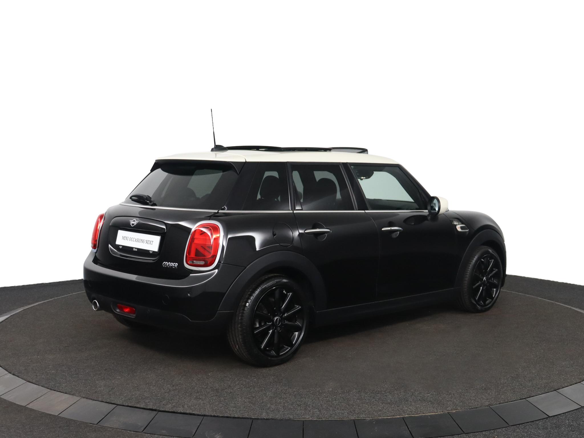 MINI Cooper Mini 1.5 60 Years Edition - Afbeelding 2