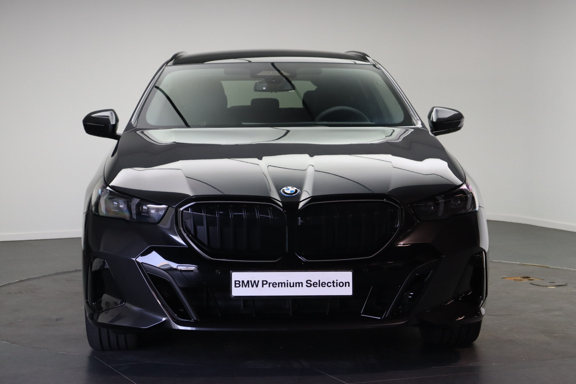 BMW 5 Serie Touring 530e M Sport Automaat - Afbeelding 5