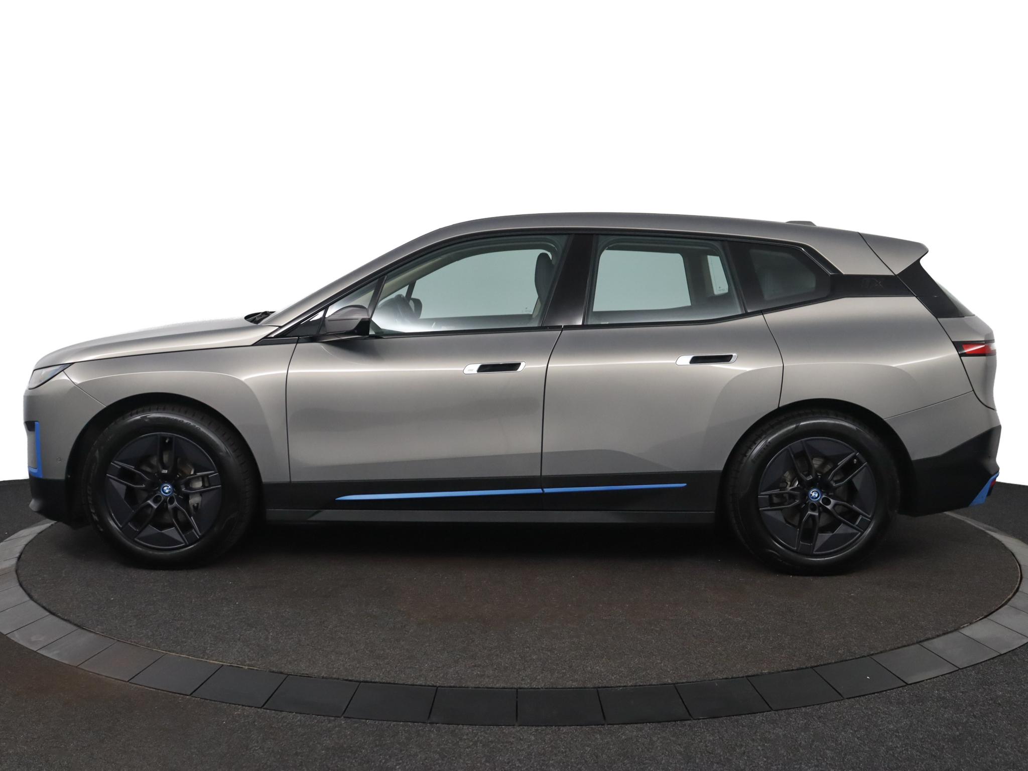 BMW iX xDrive40 Business Edition Plus 77 kWh - Afbeelding 3