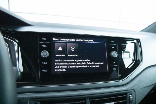 Apple Carplay/Android Auto