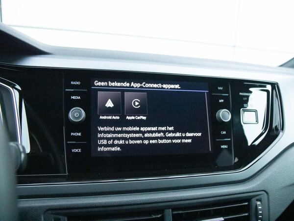 Apple Carplay/Android Auto