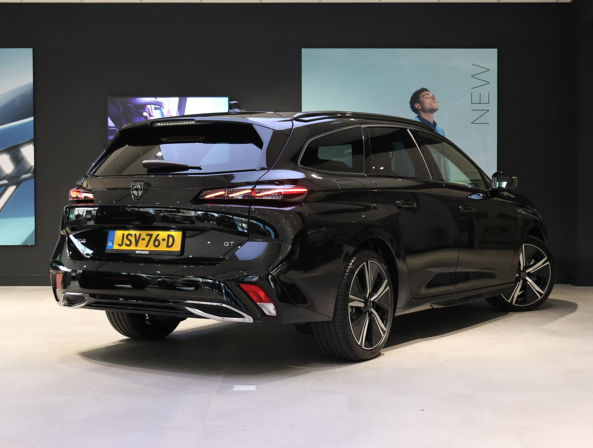 Peugeot 308 SW GT Hybrid 145 pk Automaat - Afbeelding 3