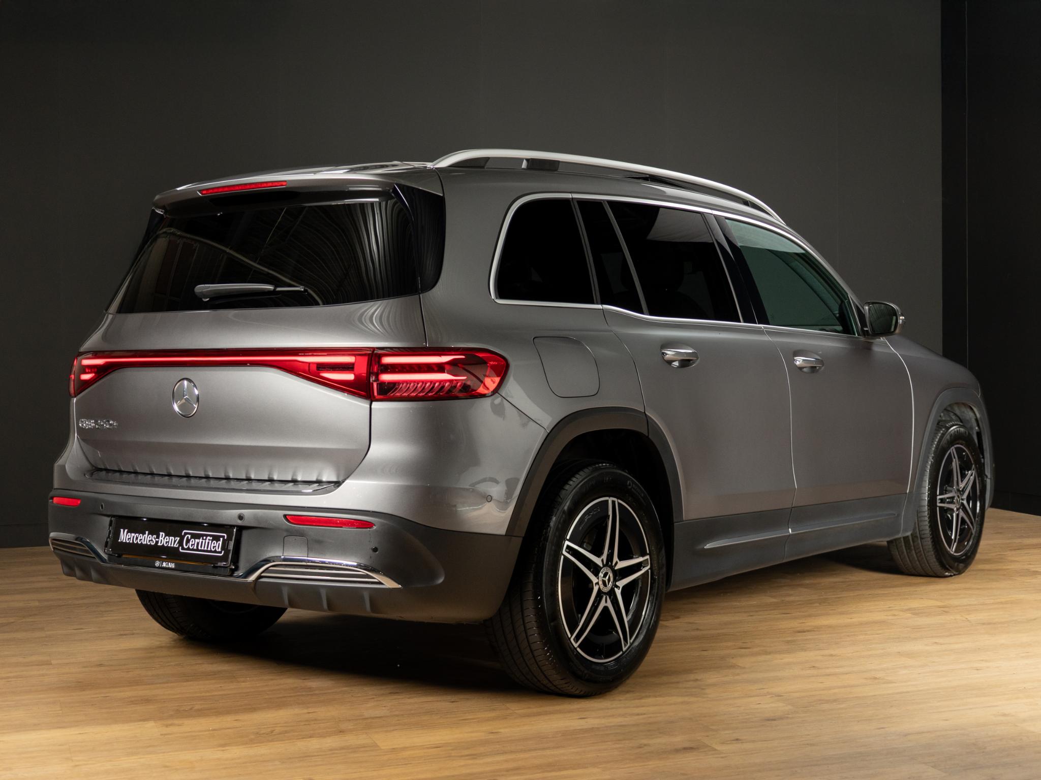 Mercedes-Benz EQB 250+ AMG Line 7p. 71 kWh - Afbeelding 2