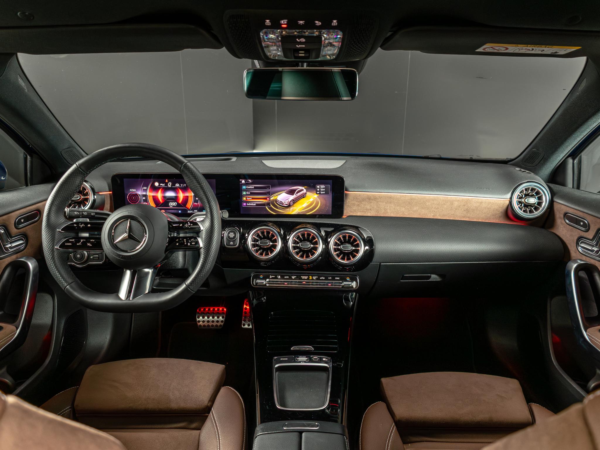 Mercedes-Benz A-Klasse Hatchback 180 Star Edition AMG Line LIMITED - Afbeelding 3