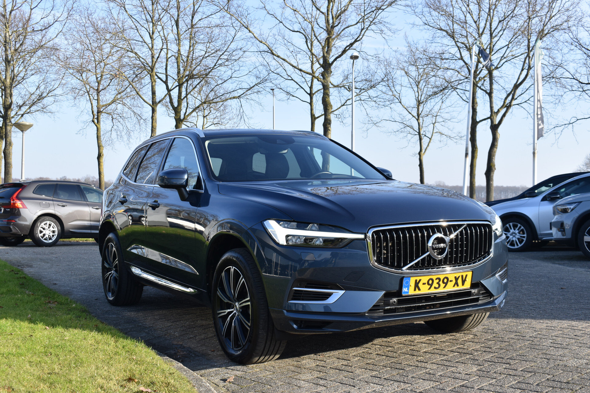 Volvo XC60 T6 AWD 340PK Plug-in Hybrid Business Pro - Afbeelding 2