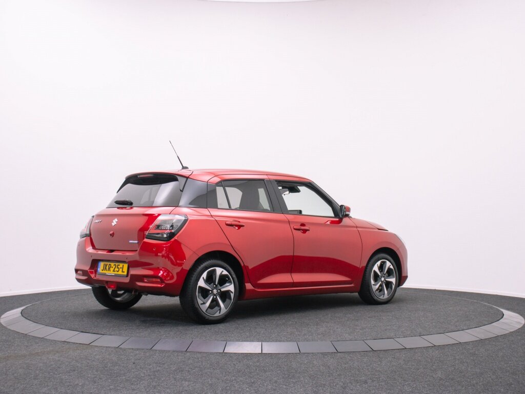Suzuki Swift 1.2 Style Smart Hybrid | Navigatie | Stoelverwarming | Camera | - Afbeelding 2