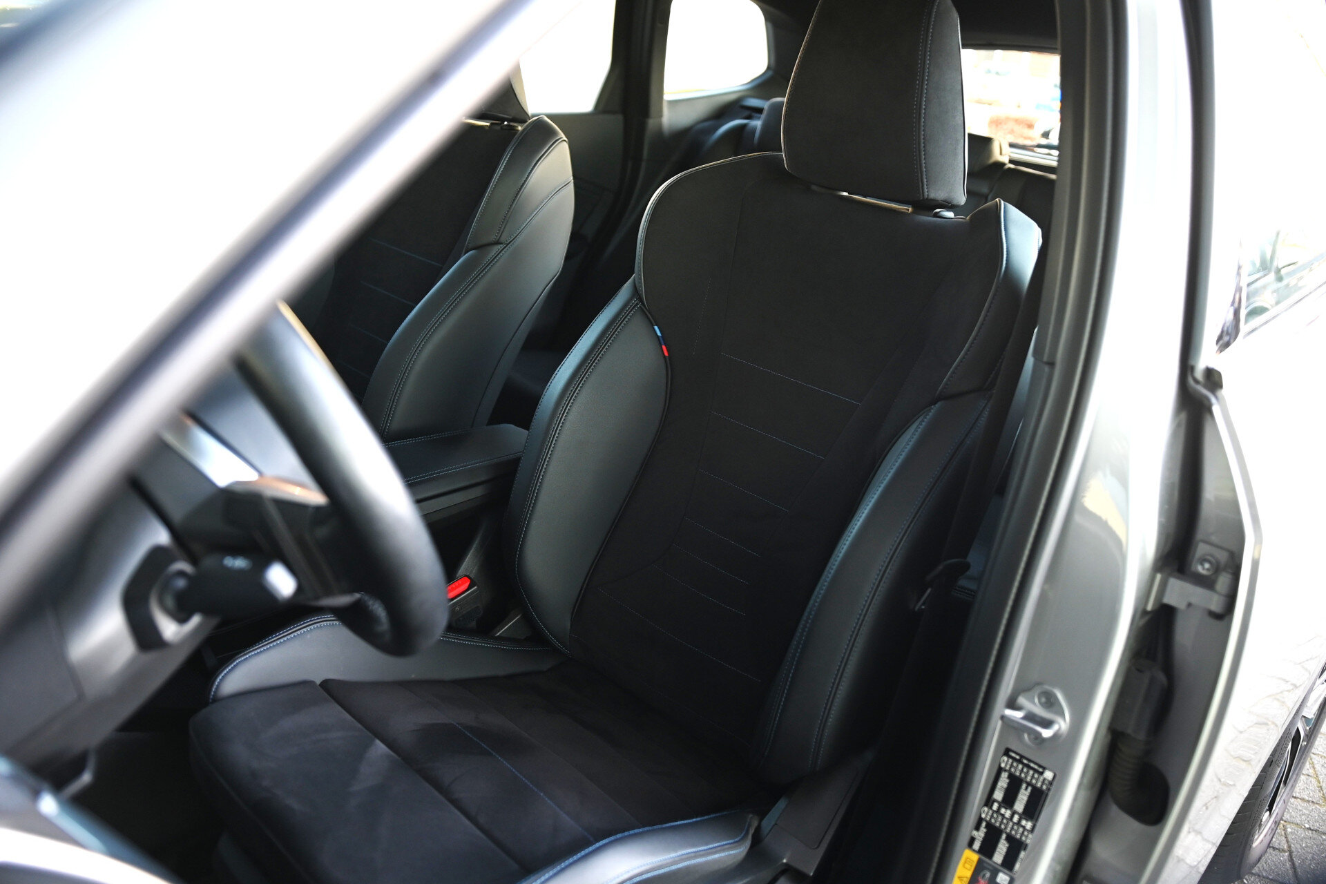 BMW X1 xDrive25e M Sport Automaat - Afbeelding 3