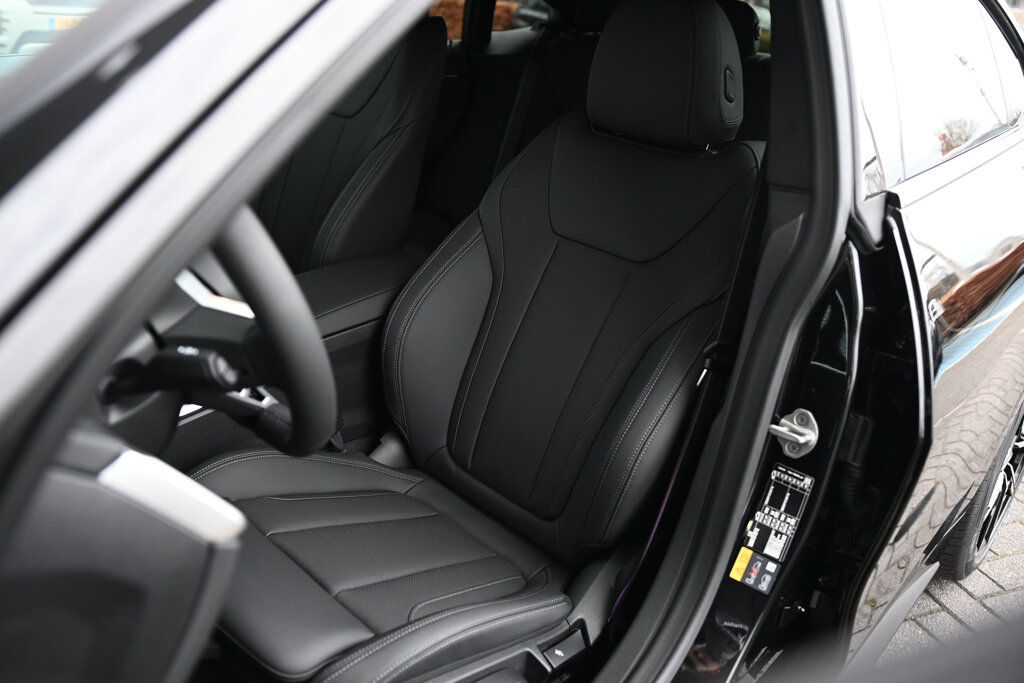 BMW i4 3