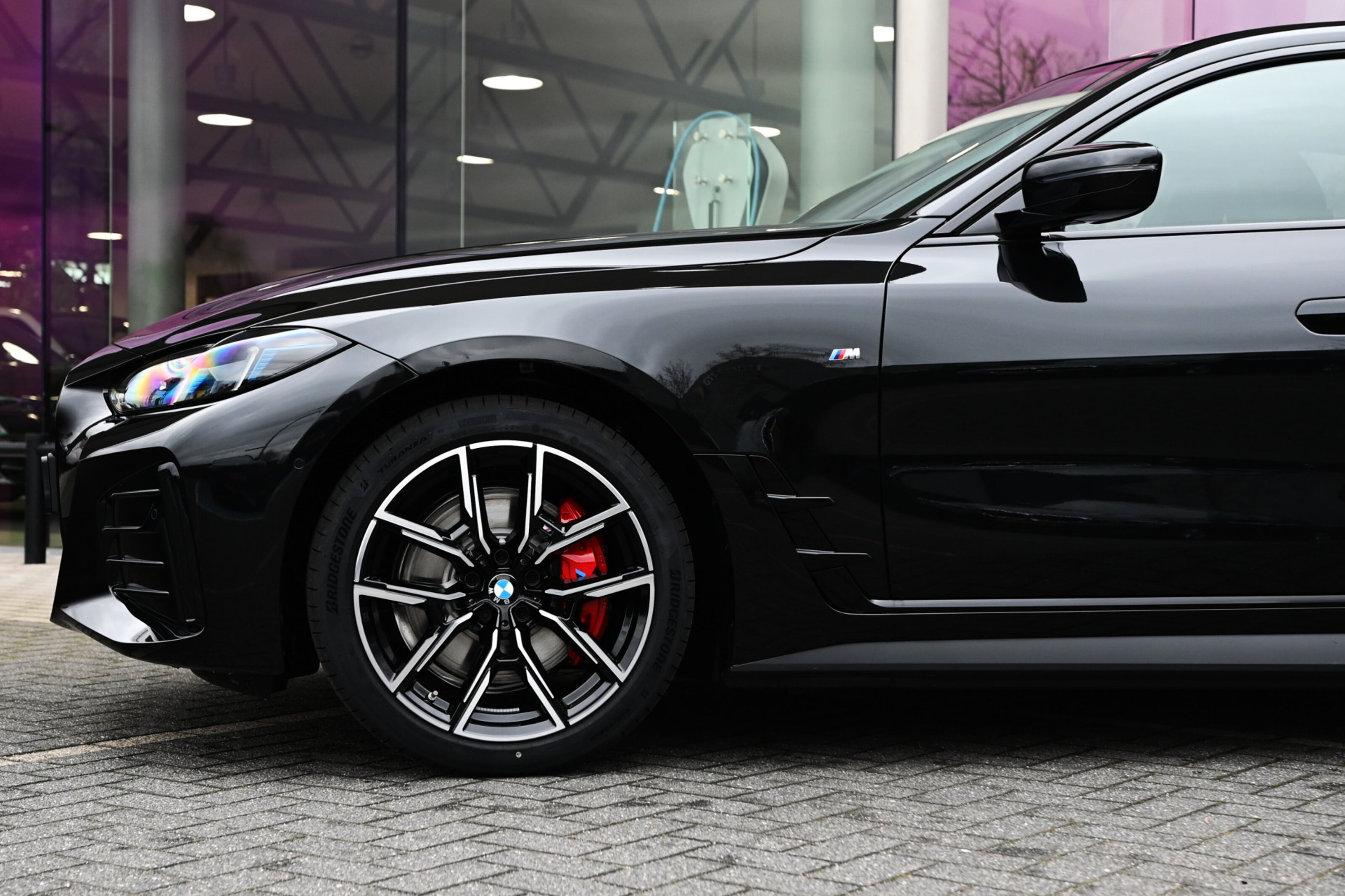 BMW i4 7