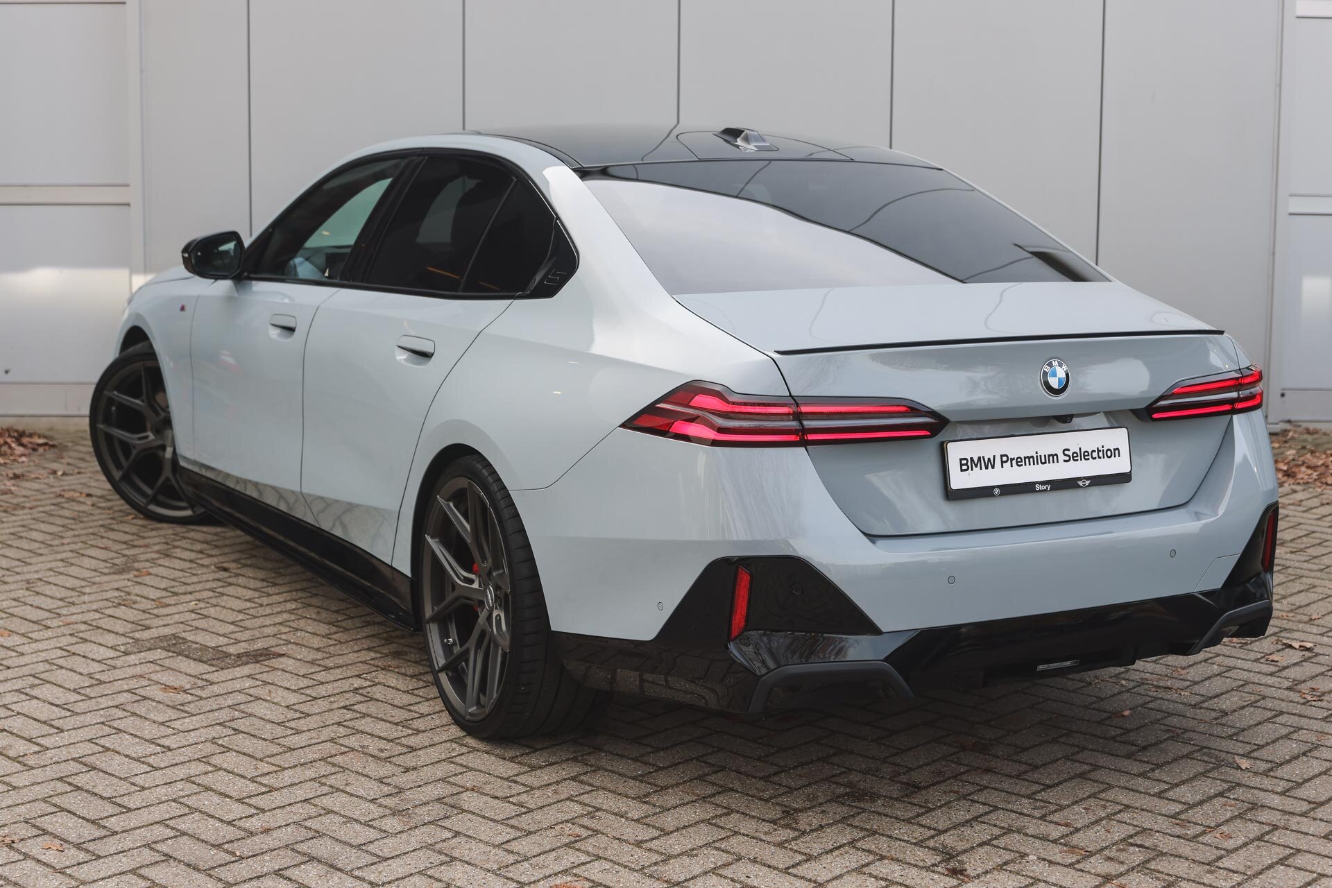 BMW 5 Serie 520i M Sport Automaat - Afbeelding 2