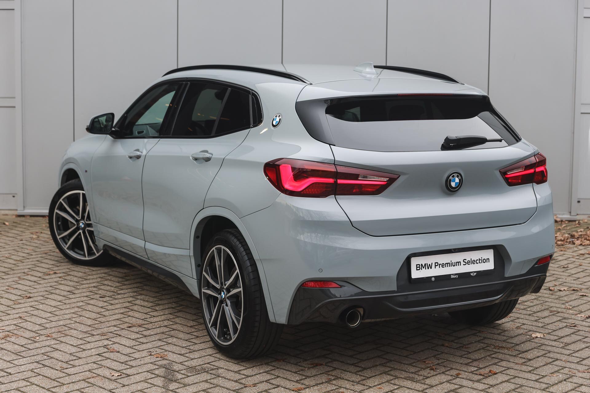 BMW X2 sDrive18i M Sport Automaat - Afbeelding 2