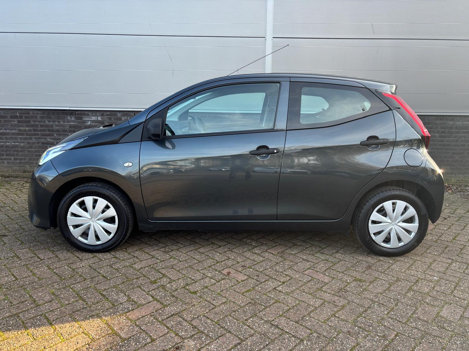 Toyota Aygo 1.0 VVT-i x-fun - Afbeelding 4
