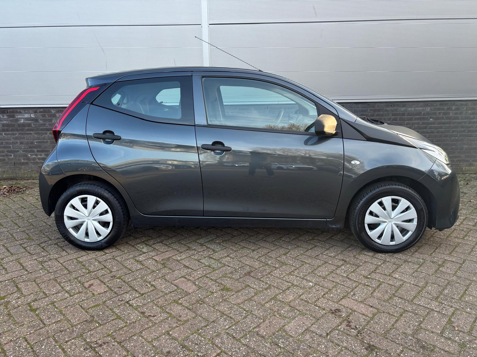 Toyota Aygo 1.0 VVT-i x-fun - Afbeelding 5
