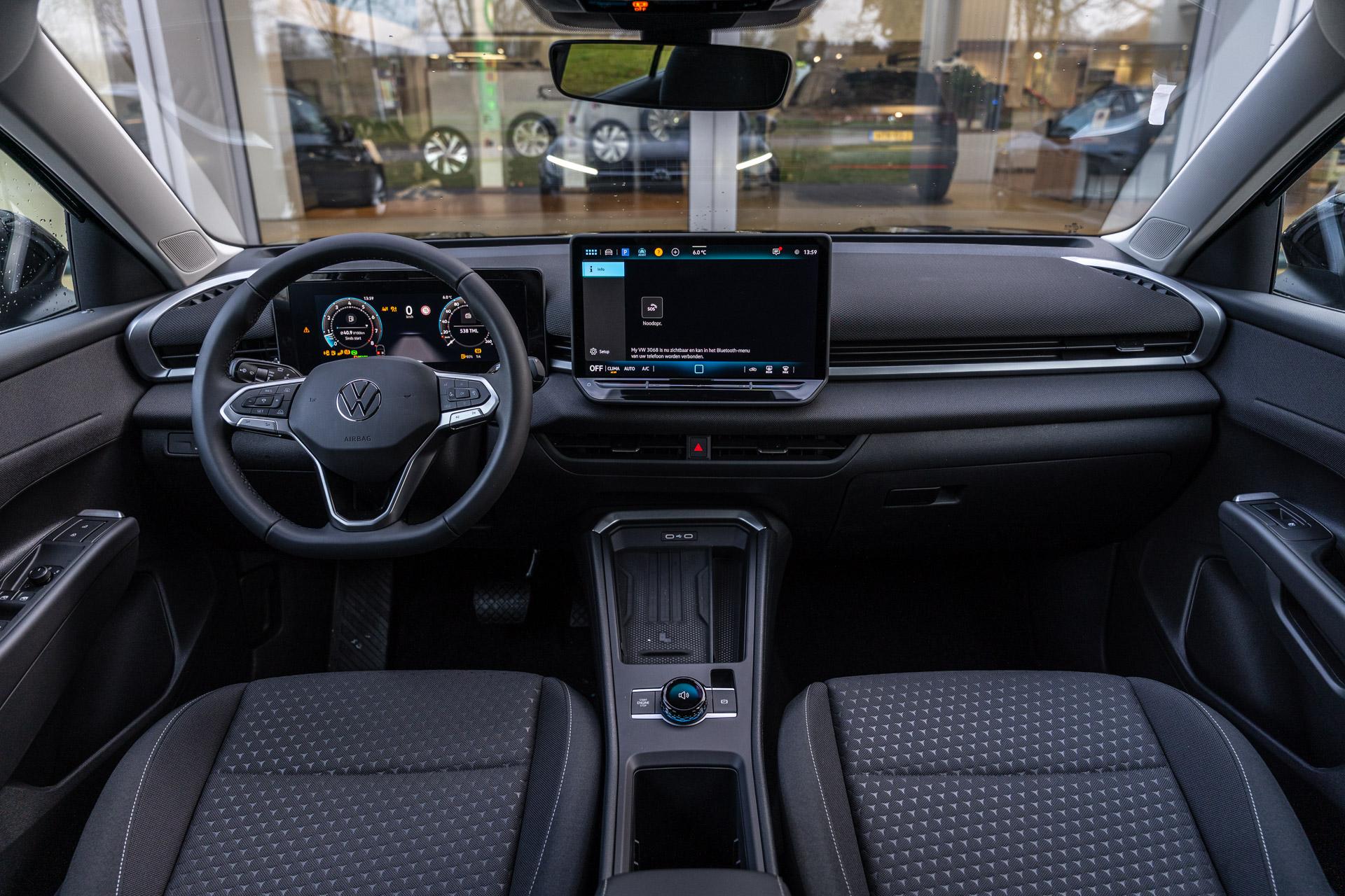 Volkswagen T-Roc 1.5 eTsi 116pk DSG Life First Edition - Afbeelding 5