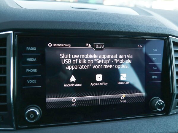 Apple Carplay/Android Auto