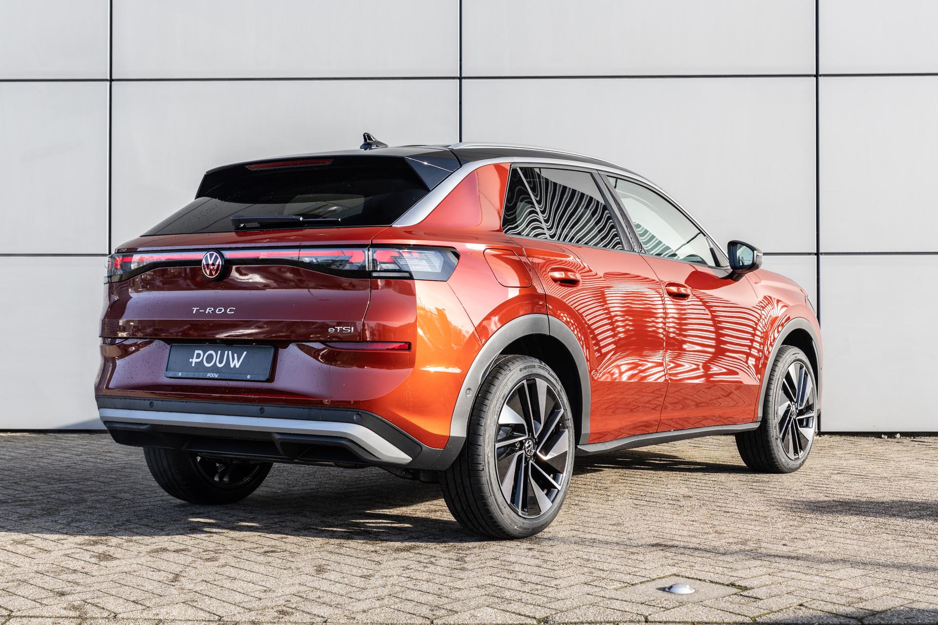 Volkswagen T-Roc 1.5 eTsi 115pk Style First Edition - Afbeelding 2