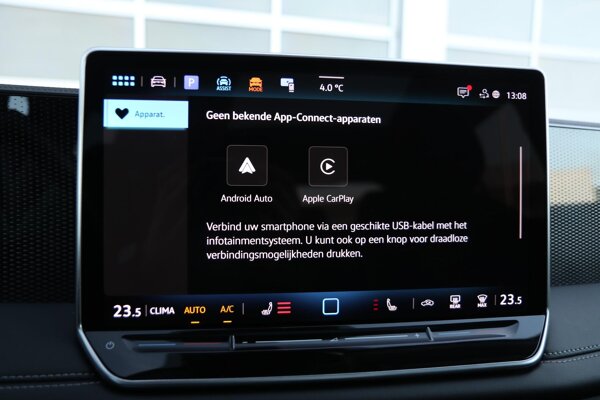 Apple Carplay/Android Auto