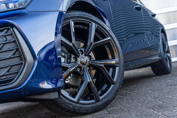 lichtmetalen velgen multi-spaaks 17"