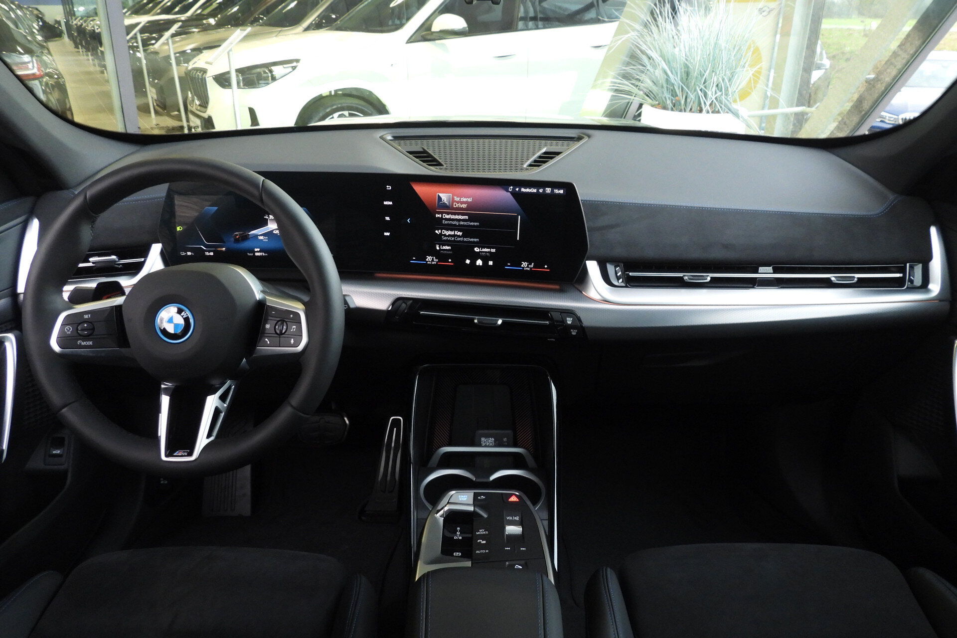 BMW iX1 xDrive30 M Sport - Afbeelding 3