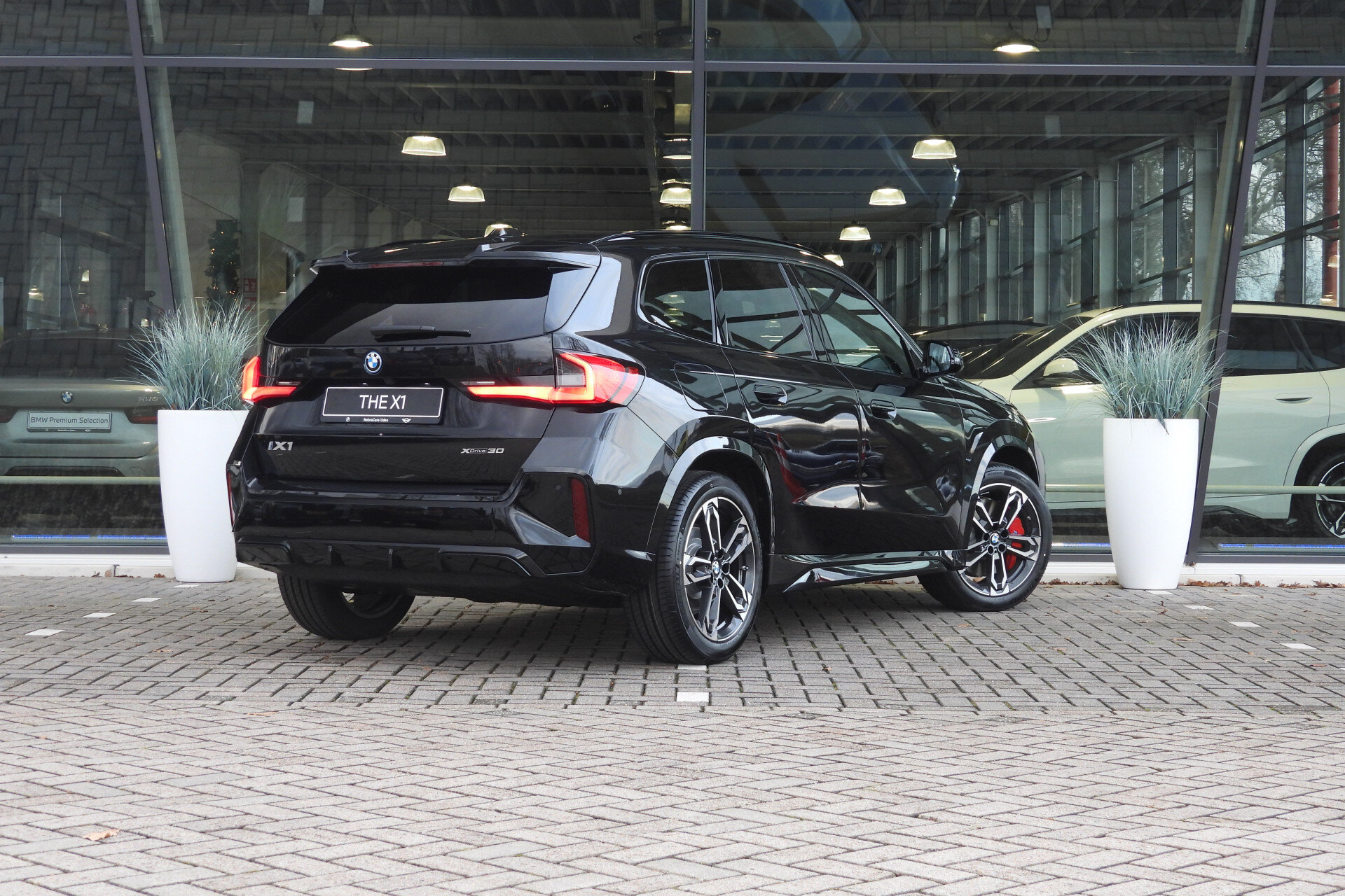 BMW iX1 xDrive30 M Sport - Afbeelding 4