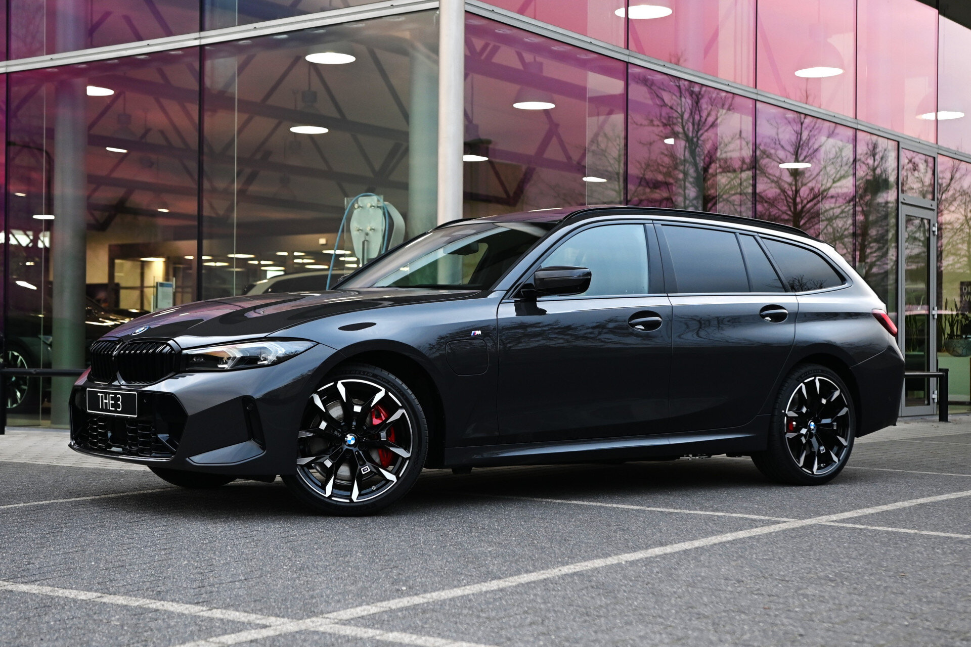 BMW 3 Serie Touring 330e High Executive M Sport Automaat