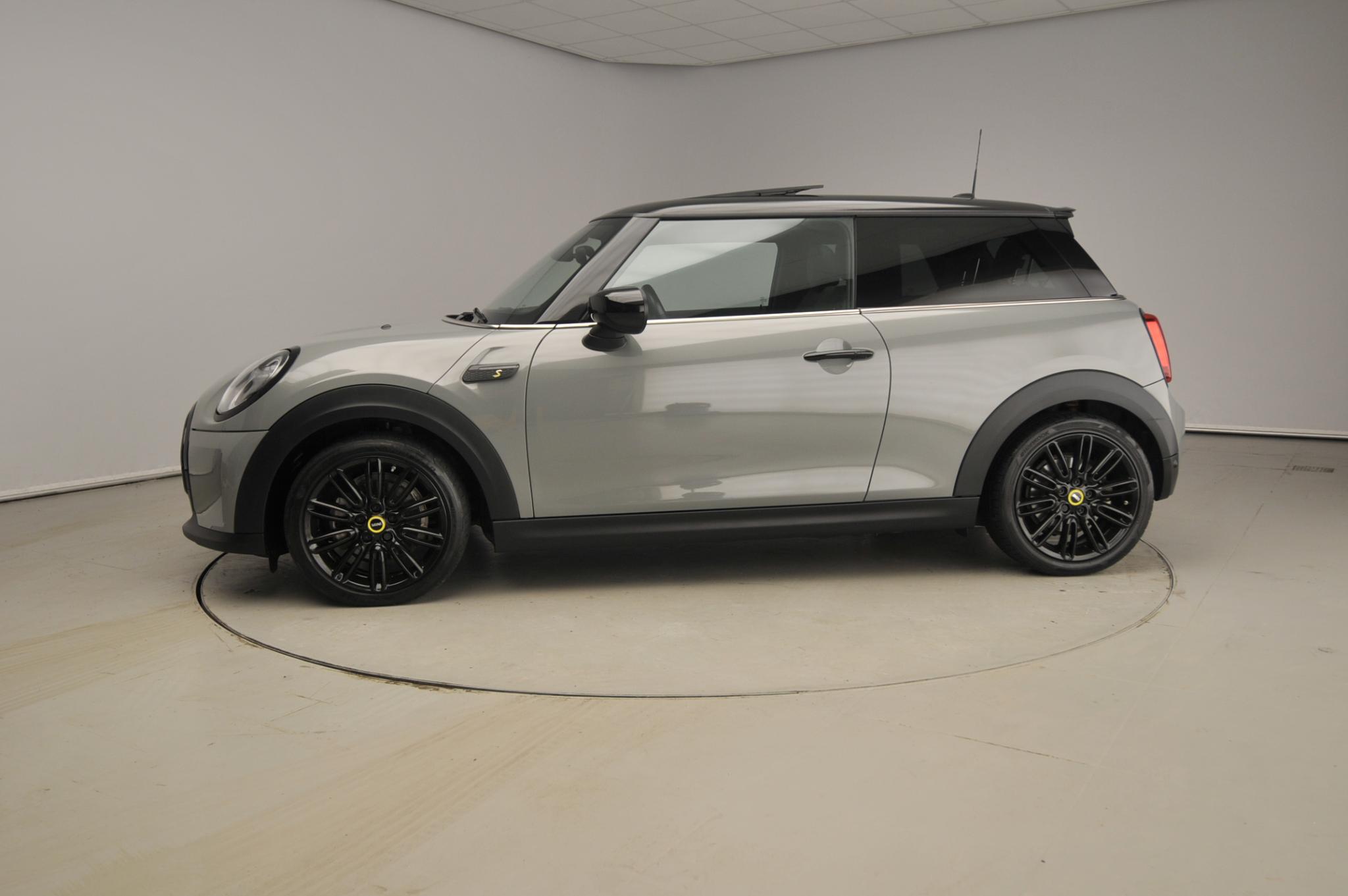 MINI Electric 3-deurs Cooper SE - Afbeelding 4