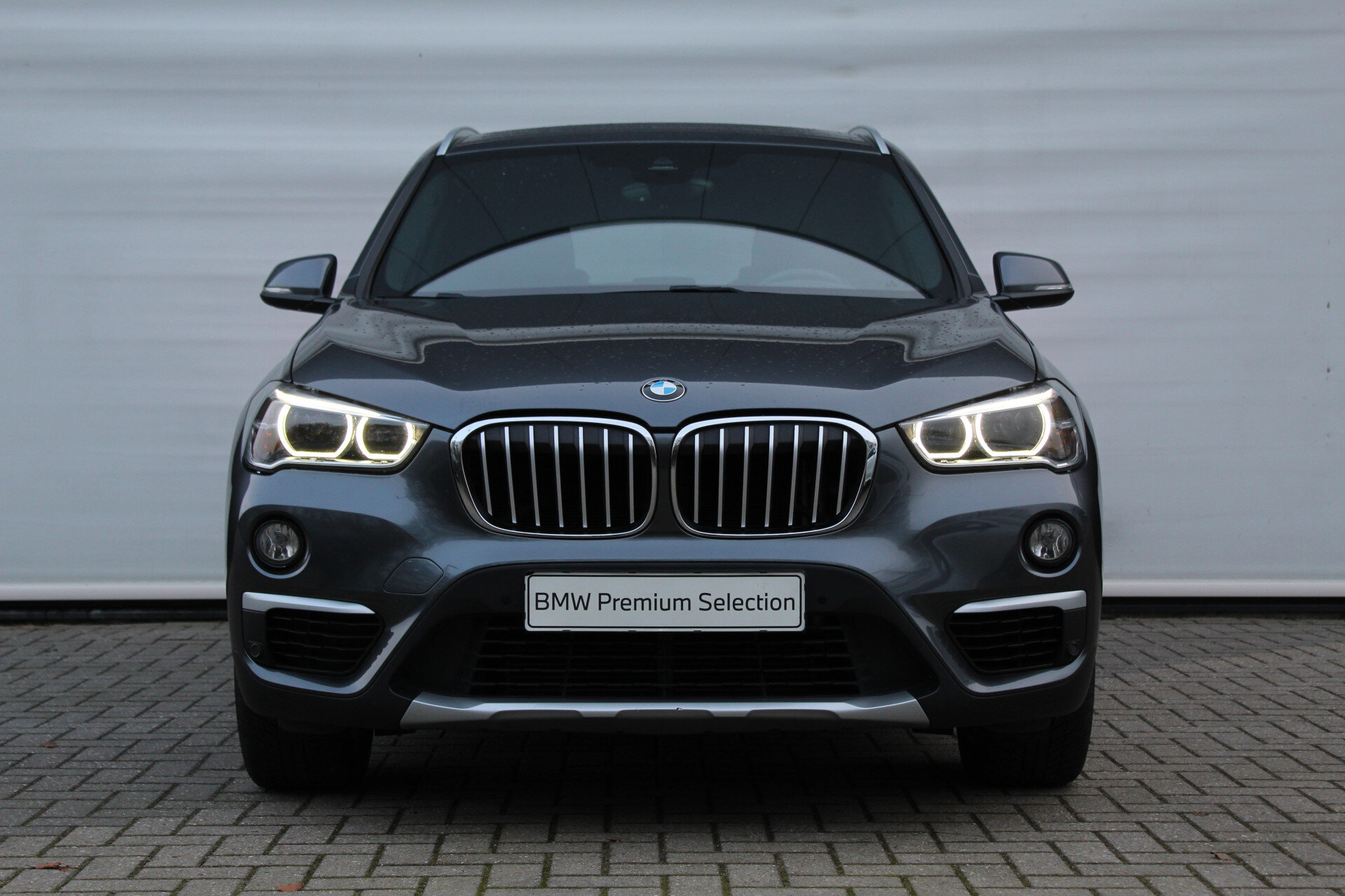 BMW X1 sDrive20i High Executive xLine Automaat - Afbeelding 2
