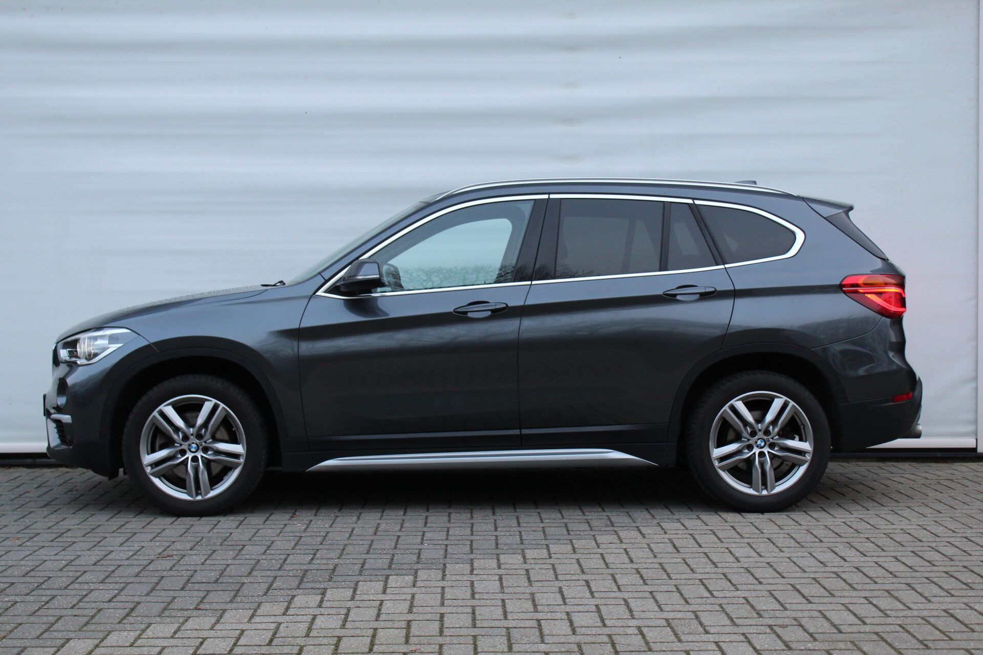 BMW X1 sDrive20i High Executive xLine Automaat - Afbeelding 5