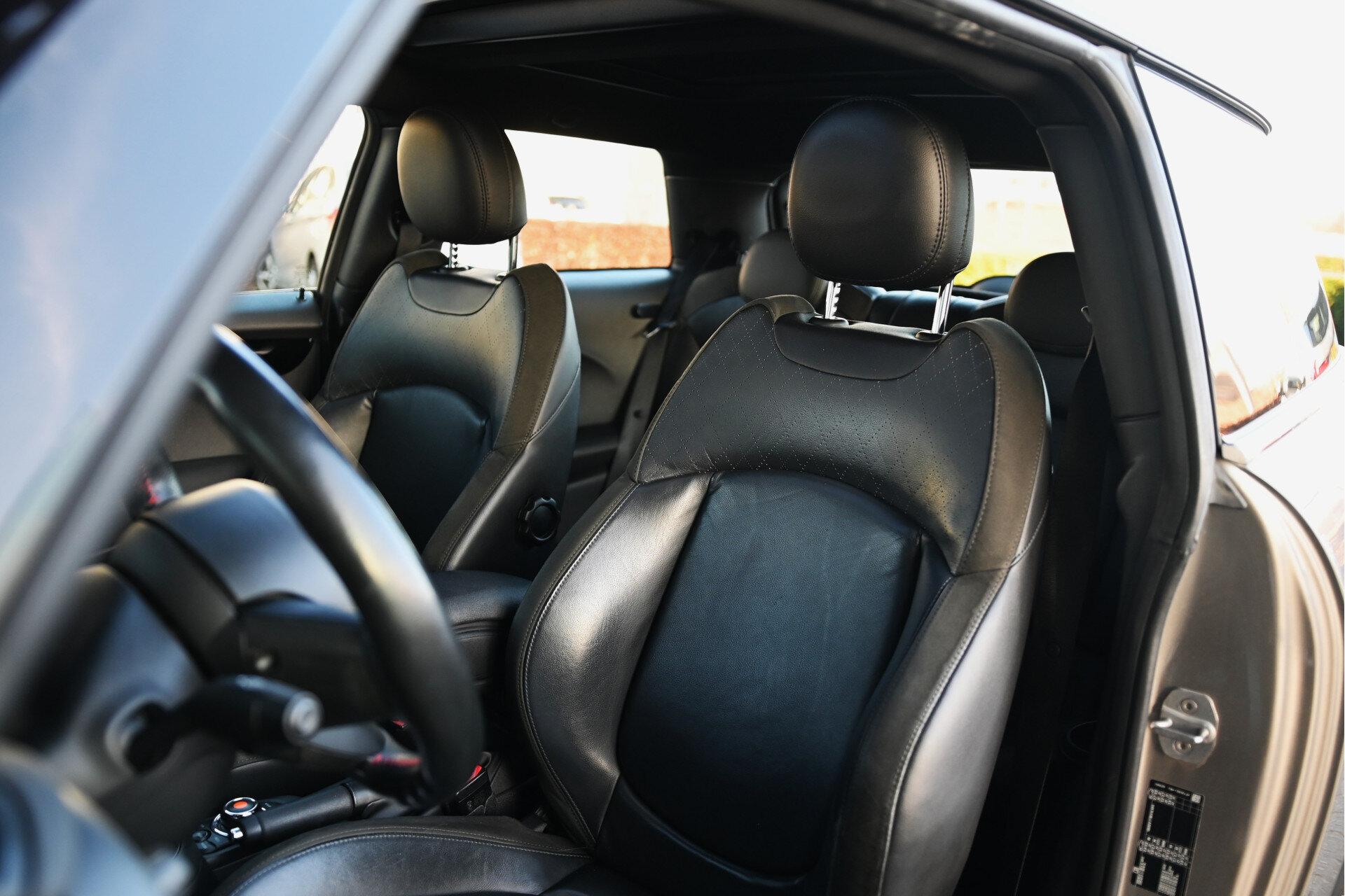 MINI Cooper Hatchback JCW Automaat - Afbeelding 4