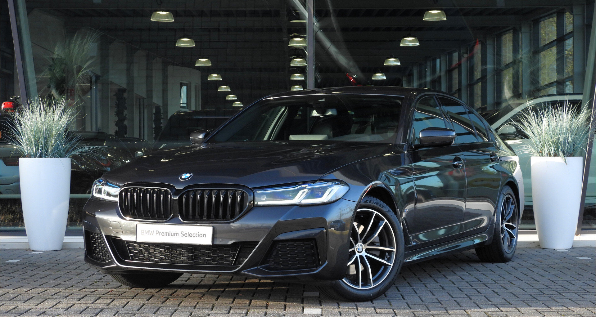 BMW 5 Serie 520i High Executive M Sport Automaat
