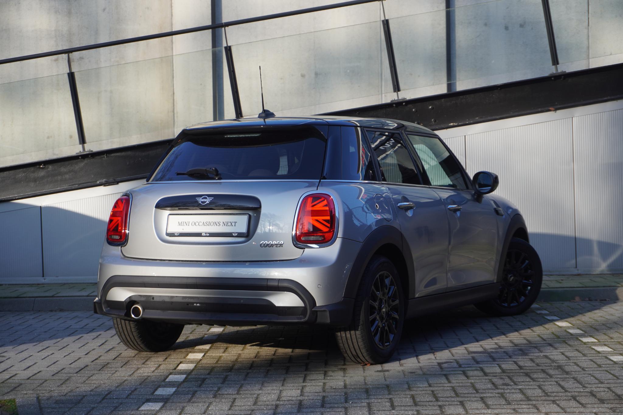MINI 5-Deurs Cooper C - Afbeelding 2