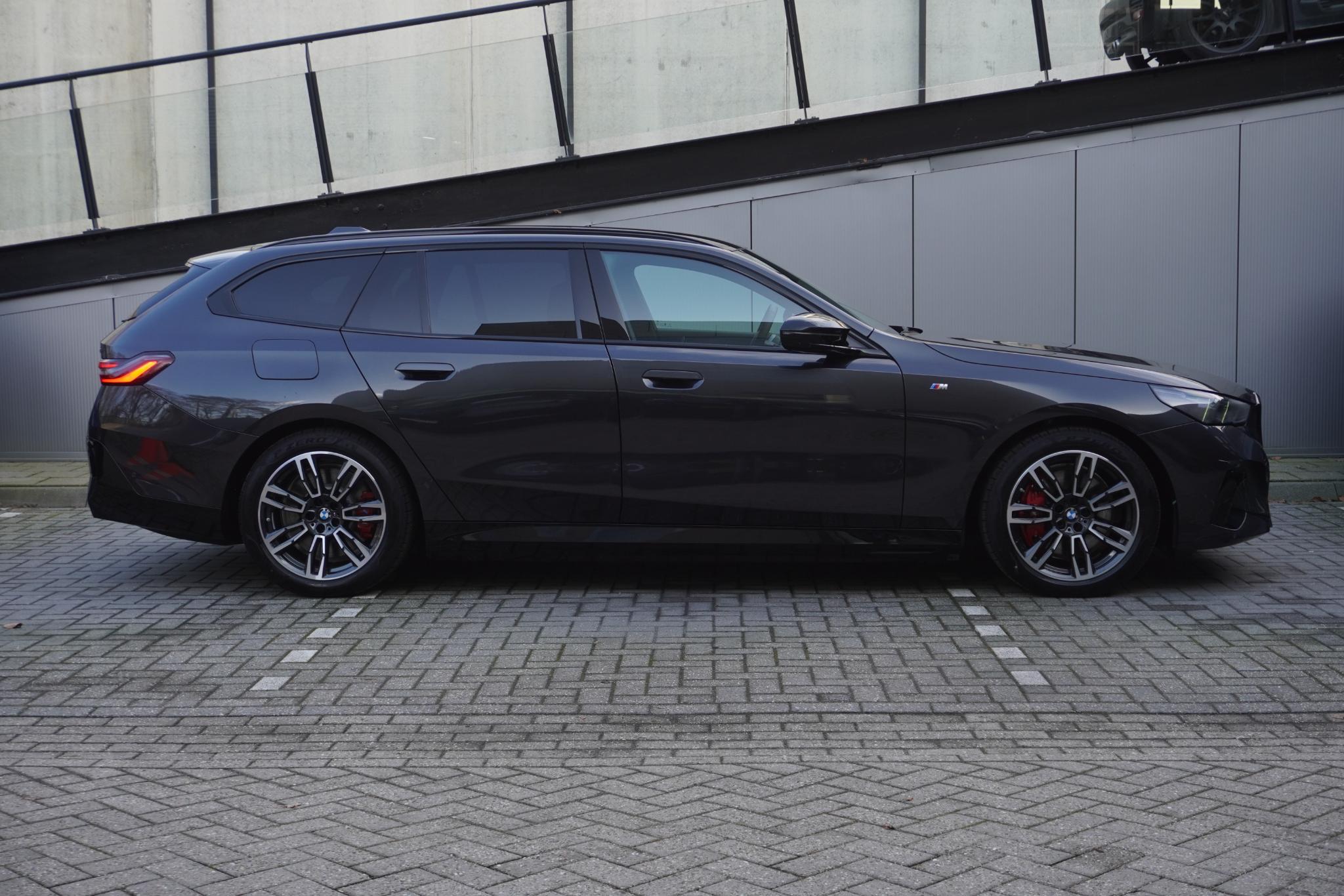 BMW i5 M60 xDrive 84 kWh - Afbeelding 4