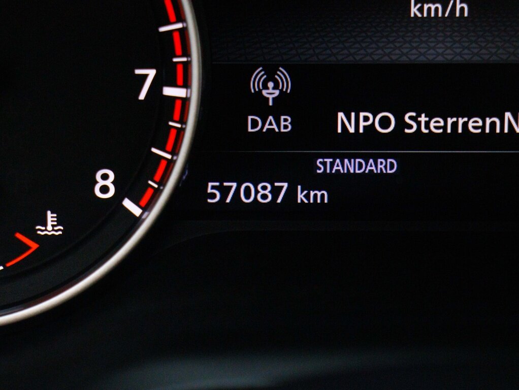 Nissan QASHQAI 1.3 MHEV Acenta | All-seasons | Carplay | Panoramadak - Afbeelding 4