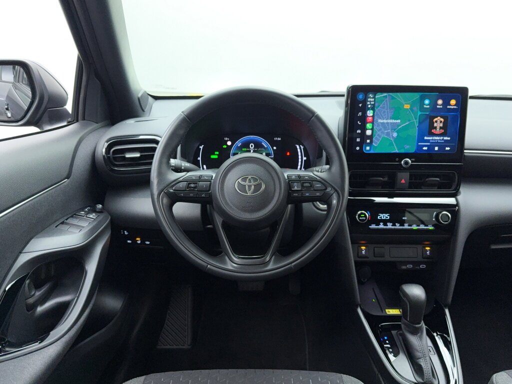 Toyota Yaris Cross 1.5 Hybrid 130 Dynamic | Navigatie | Trekhaak | Stoelverwarming - Afbeelding 4