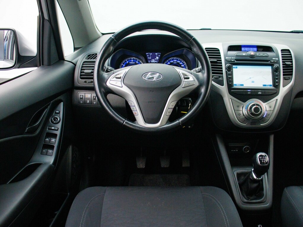 Hyundai ix20 1.4i Go! | All-seasonbanden | Navigatie | Camera - Afbeelding 3