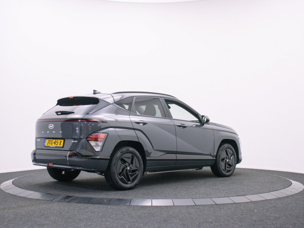 Hyundai Kona Electric Pure Edition 64.8 kWh | Demo | Private lease mogelijk! - Afbeelding 3