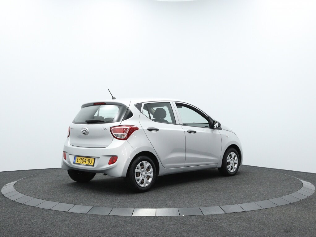 Hyundai i10 1.0i i-Motion Automaat | 37d Km | All season | Airco - Afbeelding 2